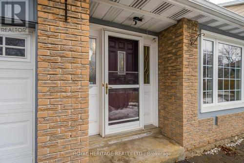 152 Michael Blvd, Whitby, ON - Outdoor With Exterior