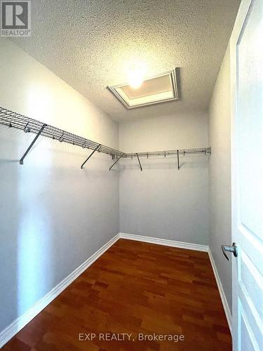 11 Winisk St, Richmond Hill, ON - Indoor With Storage