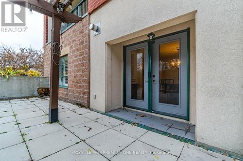 #102 -33 Wallace St, Vaughan, ON - Outdoor With Exterior