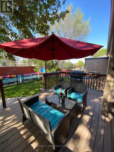 411 Oceanside Avenue, Richmond Hill, ON - Outdoor With Deck Patio Veranda