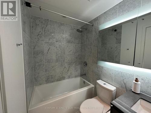 3703 - 117 Mcmahon Drive, Toronto, ON - Indoor Photo Showing Bathroom