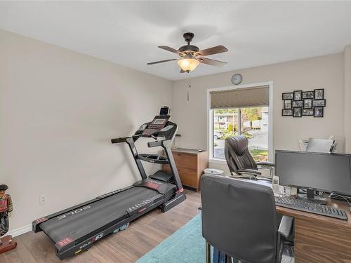 2701 Guidi Road, West Kelowna, BC - Indoor Photo Showing Gym Room