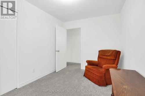 56 Piers Cres, London, ON - Indoor Photo Showing Other Room