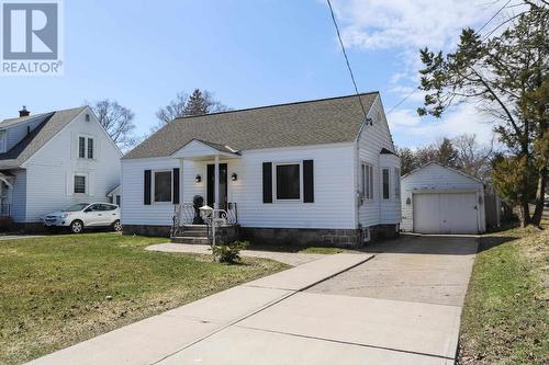 183 Upton Rd, Sault Ste. Marie, ON - Outdoor With Facade