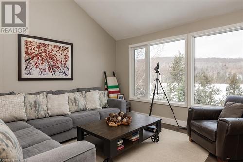 Main Level - Living Room - 155 West Peninsula Road, North Bay, ON - Indoor Photo Showing Living Room