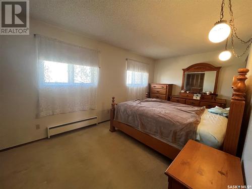 340 K Avenue N, Saskatoon, SK - Indoor Photo Showing Bedroom