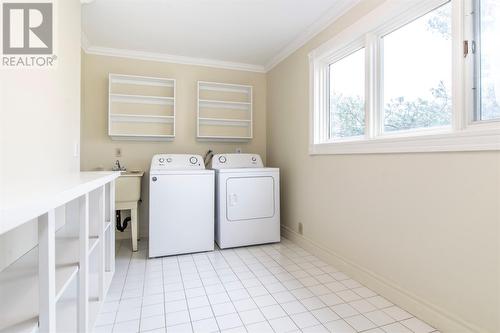 5 Primrose Place, St. John'S, NL - Indoor Photo Showing Laundry Room