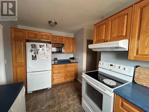 2 Park Plaza Other, Botwood, NL - Indoor Photo Showing Kitchen