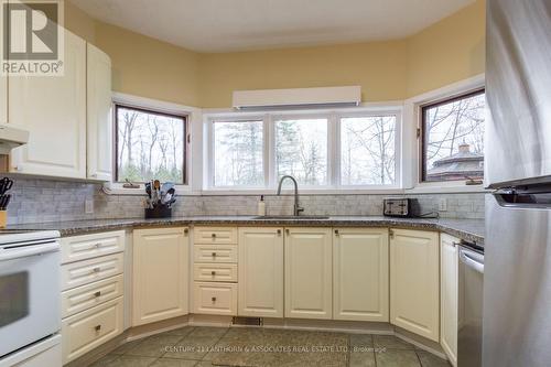 1502 County Rd 64, Brighton, ON - Indoor Photo Showing Kitchen