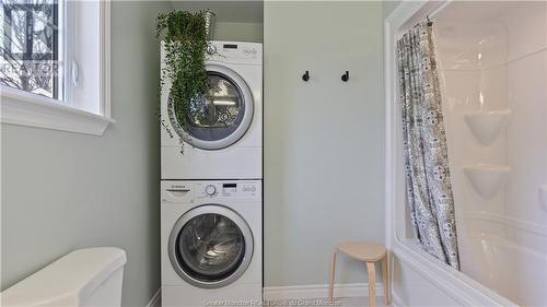 100 Waverley, Moncton, NB - Indoor Photo Showing Laundry Room