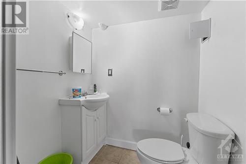 2669 Southvale Crescent Unit#31, Ottawa, ON - Indoor Photo Showing Bathroom