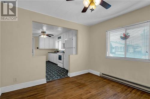 325 Eleventh Street E, Cornwall, ON - Indoor Photo Showing Other Room