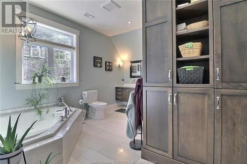 46 Smith Field, Lower Coverdale, NB - Indoor Photo Showing Bathroom
