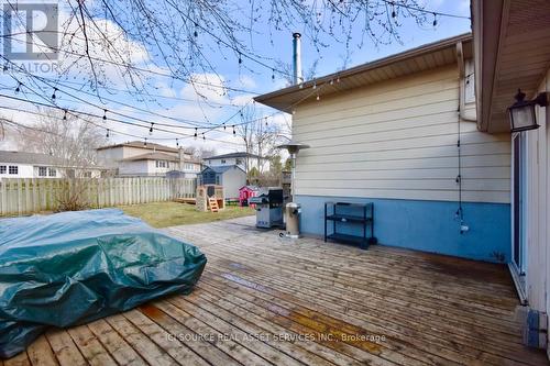 5153 Idlewood Cres, Burlington, ON - Outdoor With Deck Patio Veranda With Exterior