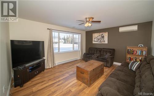 25 Bonnieway Drive, Waasis, NB - Indoor Photo Showing Living Room