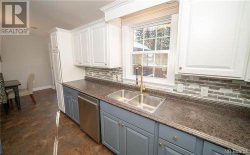 25 Bonnieway Drive, Waasis, NB - Indoor Photo Showing Kitchen With Double Sink