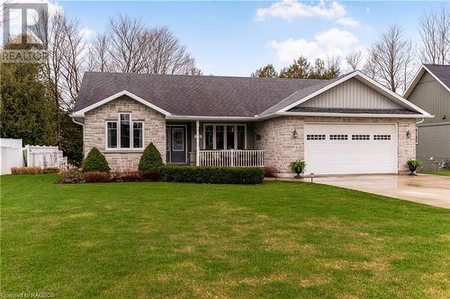 112 Glenwood Place, West Grey, ON - Outdoor With Deck Patio Veranda With Facade