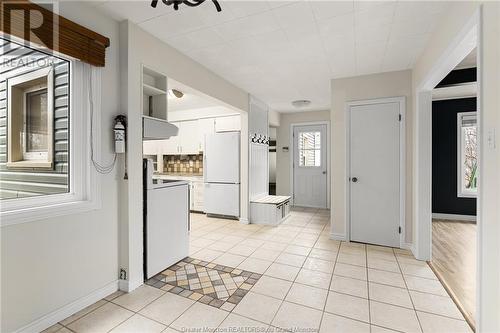 82 Woodland Dr, Moncton, NB - Indoor Photo Showing Kitchen