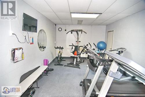 8591 Riverside Unit# 802, Windsor, ON - Indoor Photo Showing Gym Room