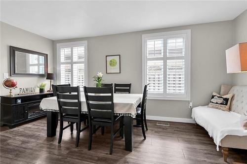 77 Argyle Street S, Caledonia, ON - Indoor Photo Showing Dining Room