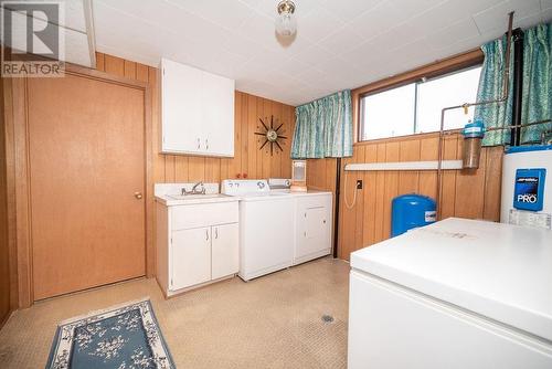 20 Boland Street, Killaloe, ON - Indoor Photo Showing Laundry Room