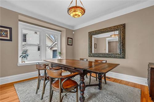 65 Banff Street, Caledonia, ON - Indoor Photo Showing Dining Room