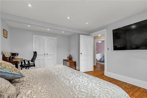 65 Banff Street, Caledonia, ON - Indoor Photo Showing Bedroom