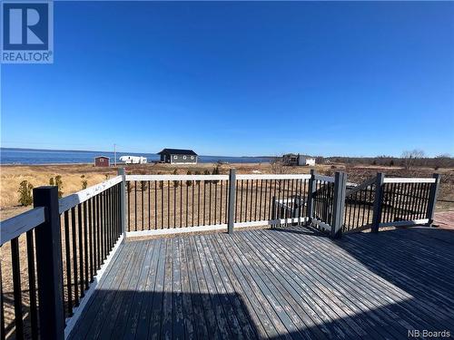 16 Bayview N Road, Baie-Sainte-Anne, NB - Outdoor