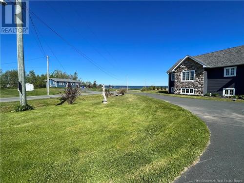 16 Bayview N Road, Baie-Sainte-Anne, NB - Outdoor