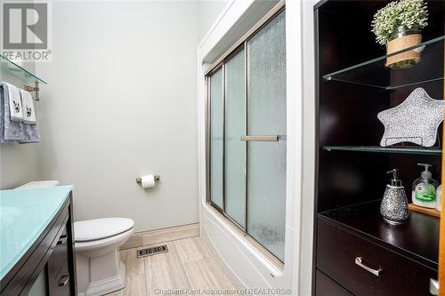 22334 Charing Cross Road, Charing Cross, ON - Indoor Photo Showing Bathroom