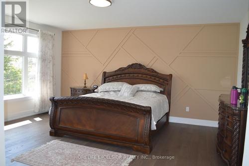 24 Limerick Street, Richmond Hill, ON - Indoor Photo Showing Bedroom