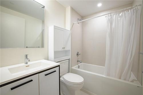 385 Winston Road|Unit #310, Grimsby, ON - Indoor Photo Showing Bathroom
