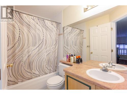 3185 Via Centrale Road Unit# 309, Kelowna, BC - Indoor Photo Showing Bathroom