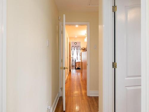 Hall d'entrÃ©e - 11 Av. Westwood, Pointe-Claire, QC - Indoor Photo Showing Other Room