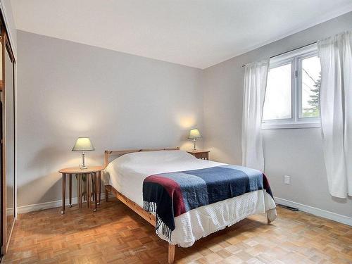 Master bedroom - 1092 Rue Galinée, Saint-Bruno-De-Montarville, QC - Indoor Photo Showing Bedroom