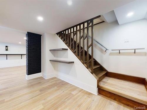 Staircase - 922  - 924 Av. Dunlop, Montréal (Outremont), QC - Indoor Photo Showing Other Room