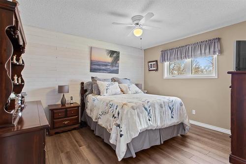 47084 108W Road, Brandon, MB - Indoor Photo Showing Bedroom