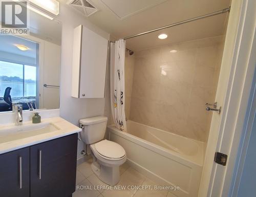 #701 -58 Orchard View Blvd, Toronto, ON - Indoor Photo Showing Bathroom