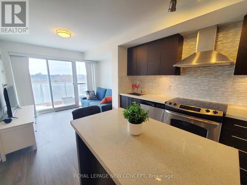 701 - 58 Orchard View Boulevard, Toronto, ON - Indoor Photo Showing Kitchen With Upgraded Kitchen
