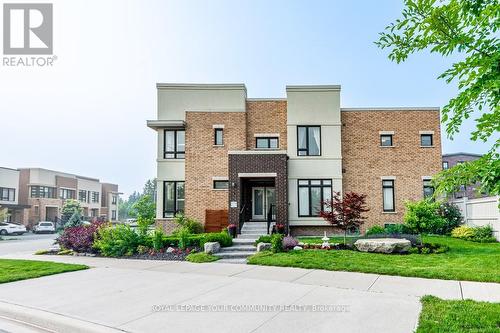 1 Kohl St, Richmond Hill, ON - Outdoor With Facade