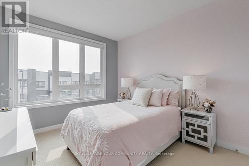 1 Kohl St, Richmond Hill, ON - Indoor Photo Showing Bedroom