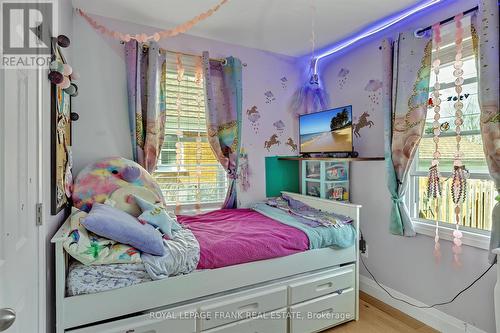 36 Ephgrave Boulevard, Peterborough, ON - Indoor Photo Showing Bedroom