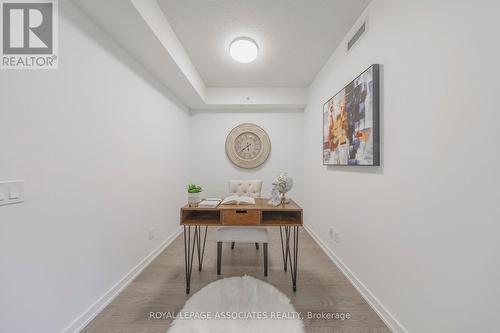 1205 - 25 Richmond Street E, Toronto, ON - Indoor Photo Showing Other Room