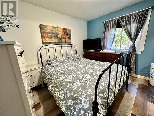 646 Pebble Road, Silver Water, Manitoulin Island, ON - Indoor Photo Showing Bedroom