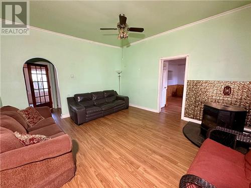 159 Main Street, Kagawong, Manitoulin Island, ON - Indoor Photo Showing Living Room