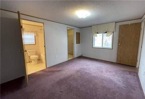 21 Sandpiper Bay, Brandon, MB - Indoor Photo Showing Other Room