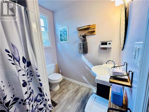 5 Agnes Street, Gore Bay, Manitoulin Island, ON - Indoor Photo Showing Bathroom