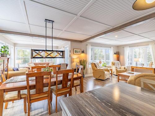 Aerial photo - 308 Ch. Du Prospecteur, Amherst, QC - Indoor Photo Showing Dining Room