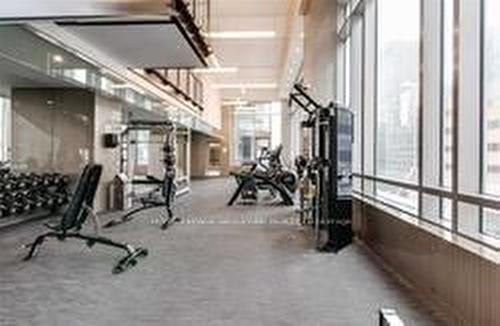 2207-89 Dunfield Ave, Toronto, ON - Indoor Photo Showing Gym Room