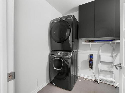 Laundry room - 202-598 8E Avenue, Québec (La Cité-Limoilou), QC - Indoor Photo Showing Laundry Room